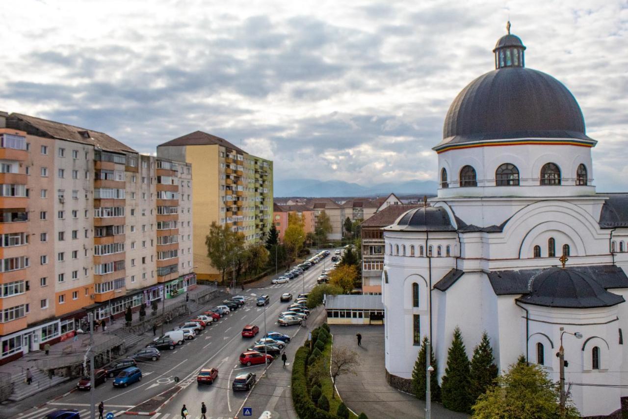 Butterfly Apartment Sibiu Exterior photo